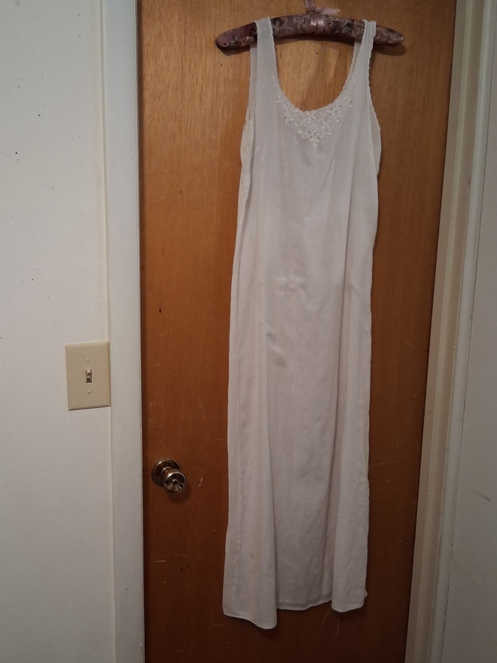❤️ Vintage Delicate Full Length Slip Dress